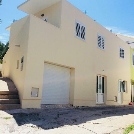 Apartmani Kronjac Milna  Exterior photo