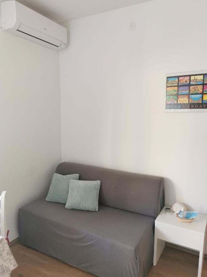 Apartmani Kronjac Milna  Exterior photo